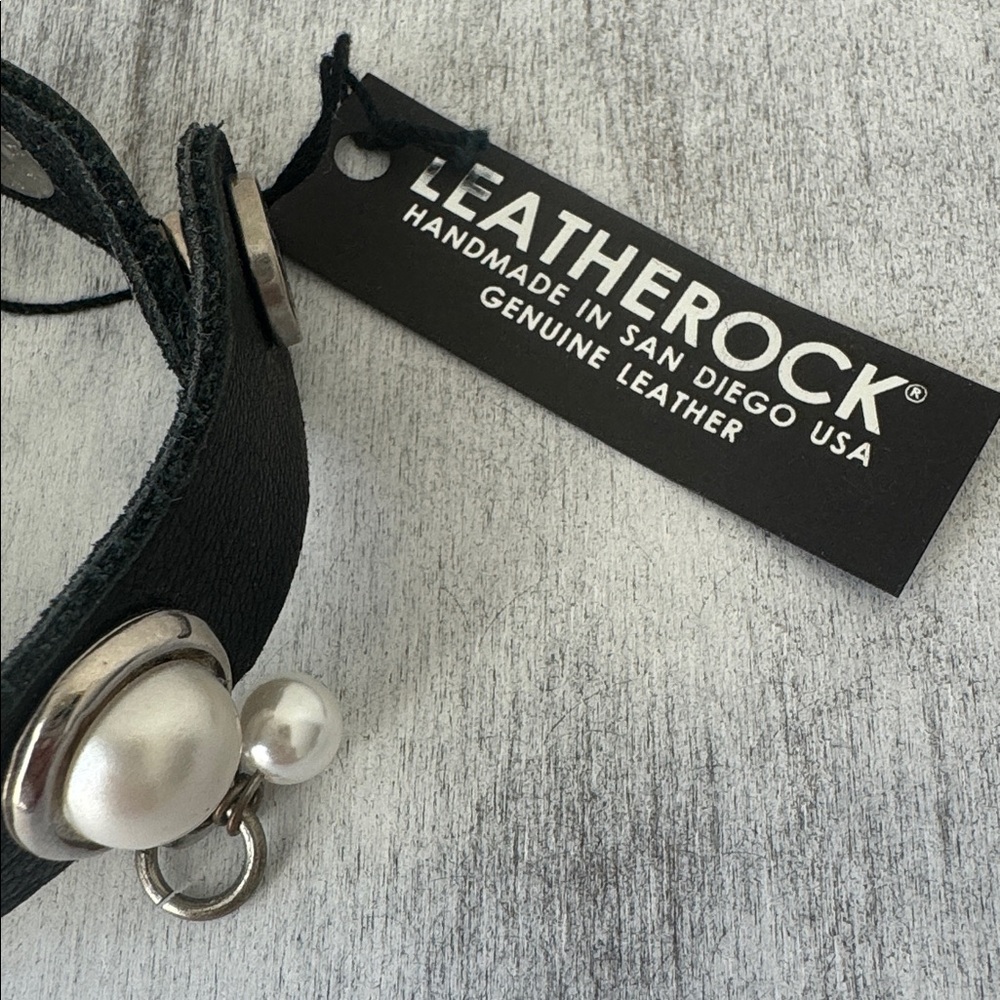 LEATHERROCK Bracelet LR Leather Genuine Leather W Faux Pearl Embellishment Black - Picture 16 of 16